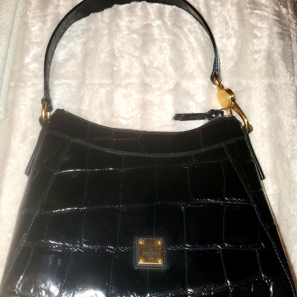 Dooney & Bourke Handbags - Dooney & Bourke Purse